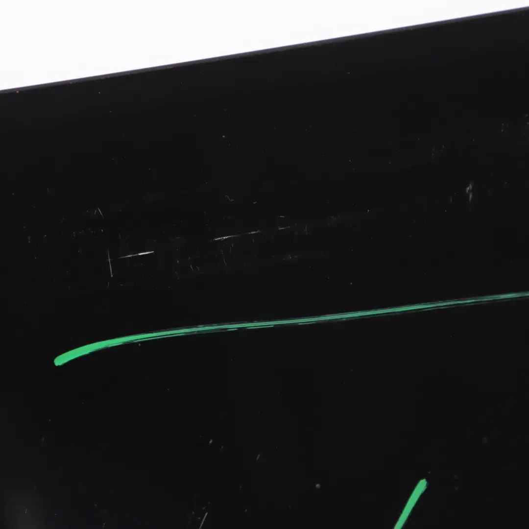 Spoiler Boot Lid Tailgate Cover Black to Land Rover Discovery Sport L550 Rear with Part number LR086820 Land Rover Discovery Sport L550 Rear Spoiler Boot Lid Tailgate Cover Black - SKU LR086820 - Part number LR086820