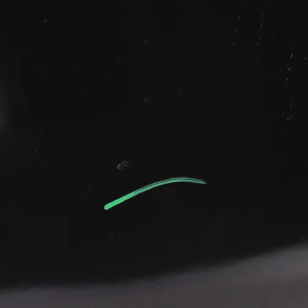 Spoiler Boot Lid Tailgate Cover Black to Land Rover Discovery Sport L550 Rear with Part number LR086820 Land Rover Discovery Sport L550 Rear Spoiler Boot Lid Tailgate Cover Black - SKU LR086820 - Part number LR086820