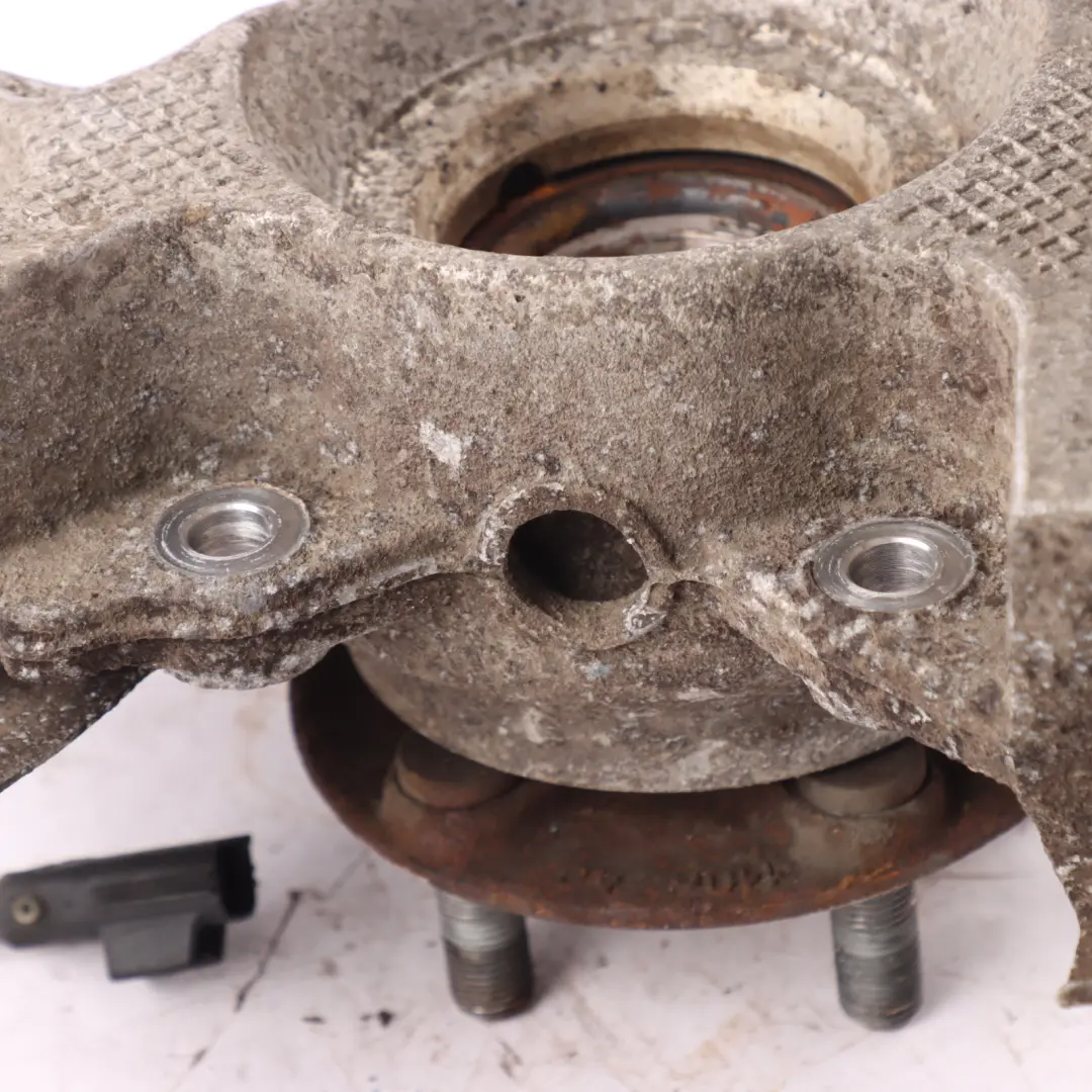 Hub Bearing Knuckle Left N/S to Land Rover Discovery Sport L550 Rear Wheel with Part number LR087650 Land Rover Discovery Sport L550 Rear Wheel Hub Bearing Knuckle Left N/S - SKU LR087650-1 - Part number LR087650