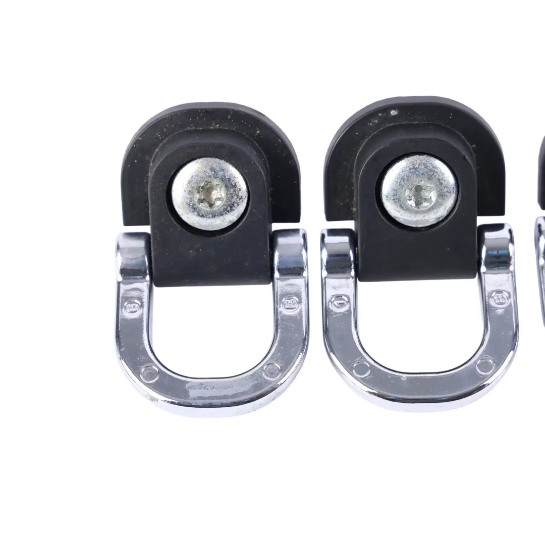 Juego Ganchos De Amarre Para Maletero X4 GPLA438A26AA para Land Rover Discovery L550 con número de pieza LR088865 Land Rover Discovery L550 Juego Ganchos De Amarre Para Maletero X4 GPLA438A26AA - SKU LR088865 - Número de pieza LR088865