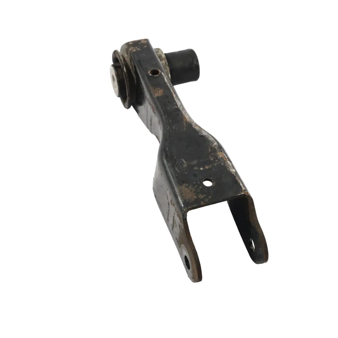 Lower Wishbone Suspension Control Arm Right O/S to Land Rover L550 Rear with Part number LR097279 Land Rover L550 Rear Lower Wishbone Suspension Control Arm Right O/S - SKU LR097279 - Part number LR097279