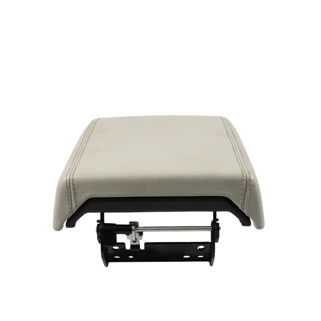 Front Mittelkonsole Armlehne Cirrus für Land Rover Discovery Sport L550 mit Teilenummer LR102232 Land Rover Discovery Sport L550 Front Mittelkonsole Armlehne Cirrus - SKU LR102232 - Teilenummer LR102232