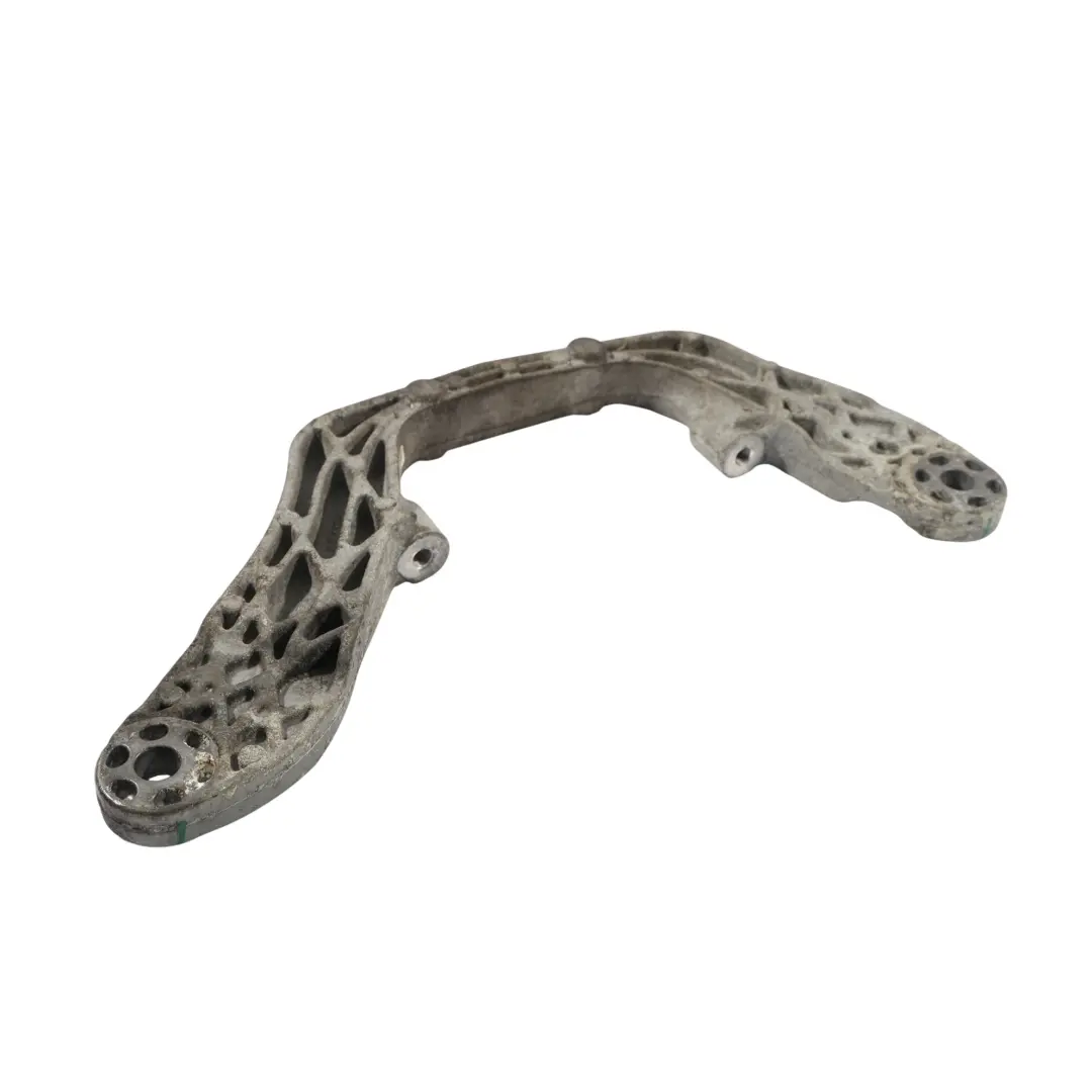 Support Fixation Différentiel Essieu Arrière pour Mercedes C117 à propos du numéro de pièce M0014250 Mercedes C117 Support Fixation Différentiel Essieu Arrière - SKU M0014250 - Numéro de pièce M0014250