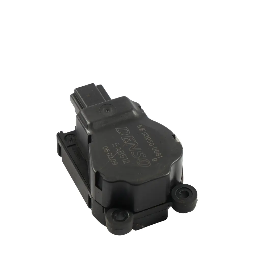 Land Rover Discovery 3 L319 Moteur Du Volet De Chauffage Intérieur - SKU MF113930-0681 - Numéro de pièce MF113930