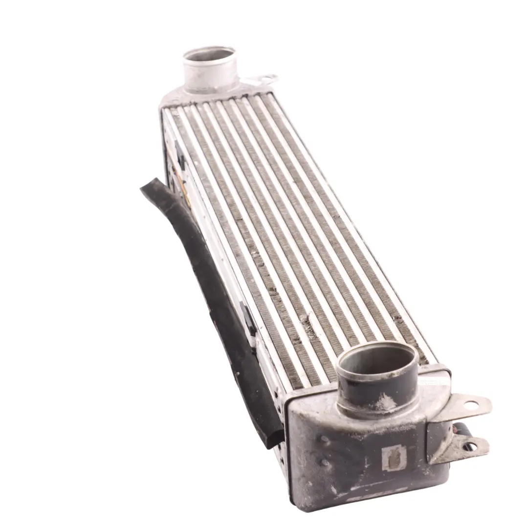 Charge Intercooler 2.7 V6 6H22-9L440-DA to Range Rover Sport L320 Air with Part number PML500031 Range Rover Sport L320 Air Charge Intercooler 2.7 V6 6H22-9L440-DA - SKU PML500031 - Part number PML500031