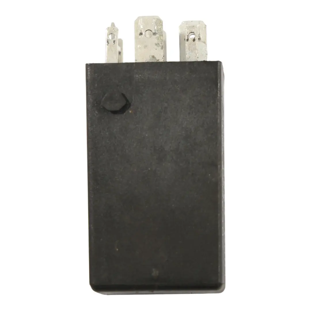 W452 Sitzheizung Steuergerät Relais Modul 9 Pin für Smart Roadster mit Teilenummer Q0009857V001 Smart Roadster W452 Sitzheizung Steuergerät Relais Modul 9 Pin - SKU Q0009857V001 - Teilenummer Q0009857V001