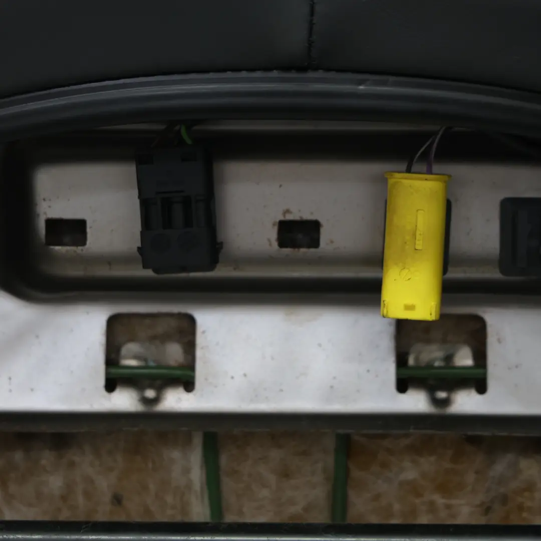 Asientos Cuero Inglés Park Lane Calefacción Panther Negro Trasero para Mini R50 con número de pieza 6971124 Mini R50 Asientos Cuero Inglés Park Lane Calefacción Panther Negro Trasero - SKU R50-ENGLISH-LEATHER-SEATS-LNPN - Número de pieza 6971124