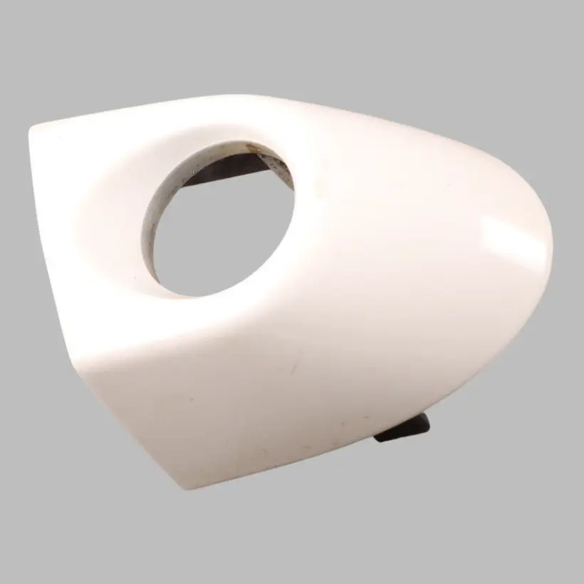 Front Handle Lock Cylinder Right O/S Alpinweiss 300 to BMW E81 E87 LCI with Part number 0392528 BMW E81 E87 LCI Front Handle Lock Cylinder Right O/S Alpinweiss 300 - SKU RHD-0392528-AW - Part number 0392528