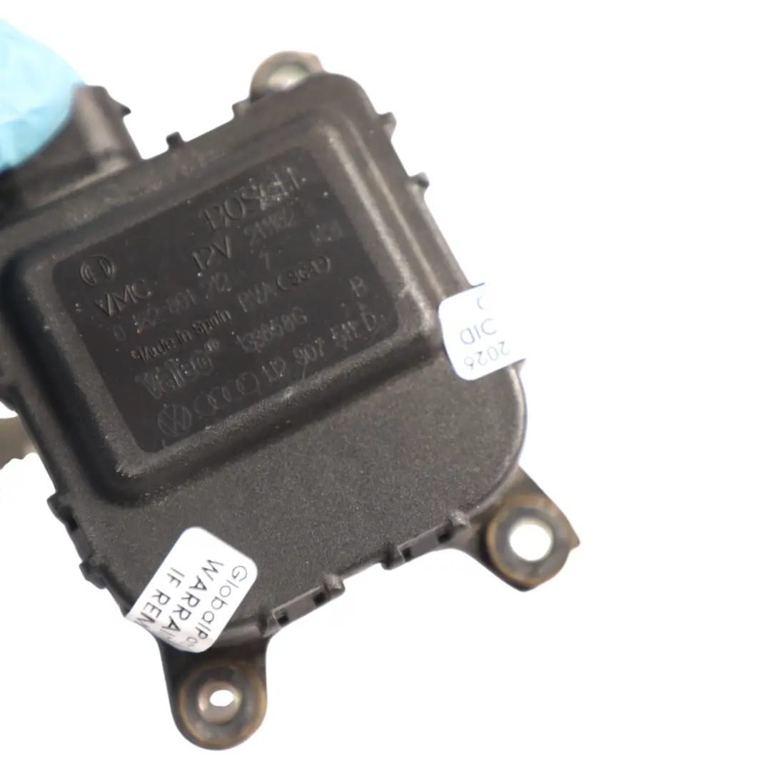 Cabin Air Flap Motor Actuator to Porsche Carrera 996 with Part number 1J2907511D Porsche Carrera 996 Cabin Air Flap Motor Actuator - SKU RHD-1J2907511D - Part number 1J2907511D