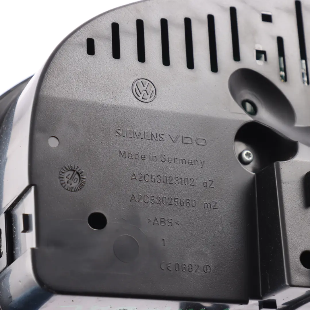 Mk5 Instrument Cluster Speedo Clocks Meter Manual Petrol to VW Golf with Part number 1K0920963D VW Golf Mk5 Instrument Cluster Speedo Clocks Meter Manual Petrol - SKU RHD-1K0920963D - Part number 1K0920963D