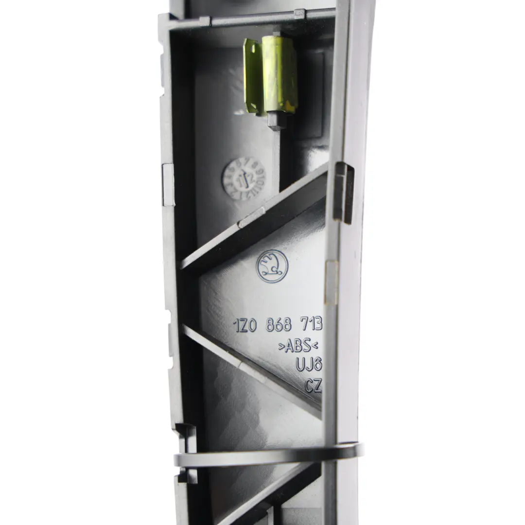 1Z Door Grab Handle Interior Front Left N/S to Skoda Octavia RS with Part number 1Z0868713C Skoda Octavia RS 1Z Door Grab Handle Interior Front Left N/S - SKU RHD-1Z0868713C - Part number 1Z0868713C