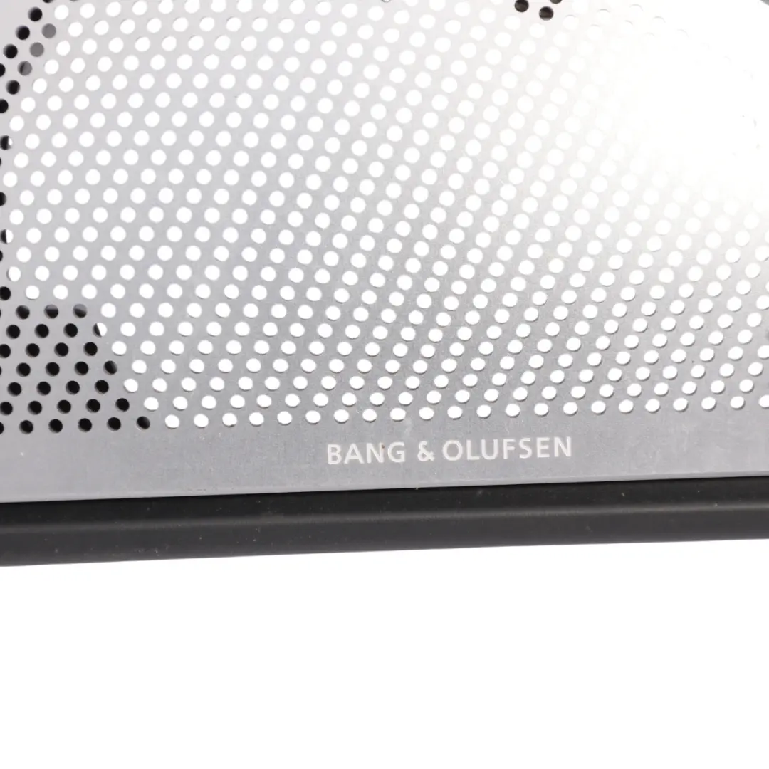 Front Door Speaker Cover Panel Bang&Olufsen Right O/S Schwarz 7335874 to BMW F10 with Part number 7318810 BMW F10 Front Door Speaker Cover Panel Bang&Olufsen Right O/S Schwarz 7335874 - SKU RHD-2386609 - Part number 7318810