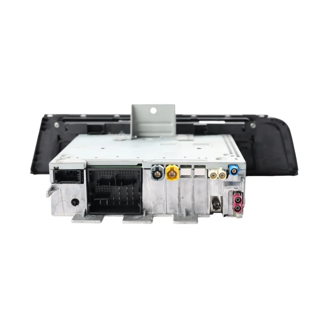 4G8 Central Computer Head Unit Sat Nav Player Radio CD to Audi A7 with Part number 4G1035021G Audi A7 4G8 Central Computer Head Unit Sat Nav Player Radio CD - SKU RHD-4G1035021G - Part number 4G1035021G