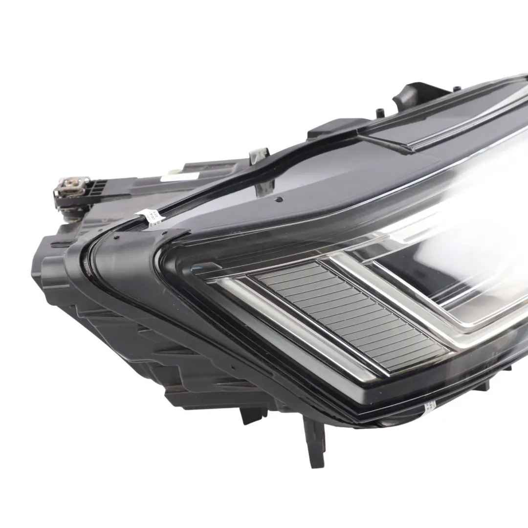 Headlight LED Matrix Headlamp Light Front Right O/S to Audi A6 C8 with Part number 4K0941040A Audi A6 C8 Headlight LED Matrix Headlamp Light Front Right O/S - SKU RHD-4K0941040A - Part number 4K0941040A