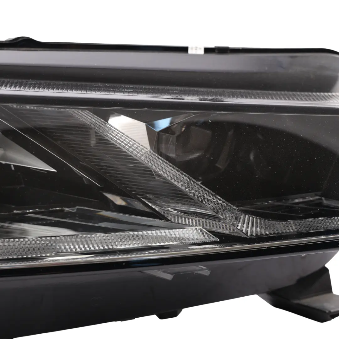 Mk4 Headlight LED Head Lamp Front Right O/S to Skoda Octavia with Part number 5E4941016A Skoda Octavia Mk4 Headlight LED Head Lamp Front Right O/S - SKU RHD-5E4941016A - Part number 5E4941016A