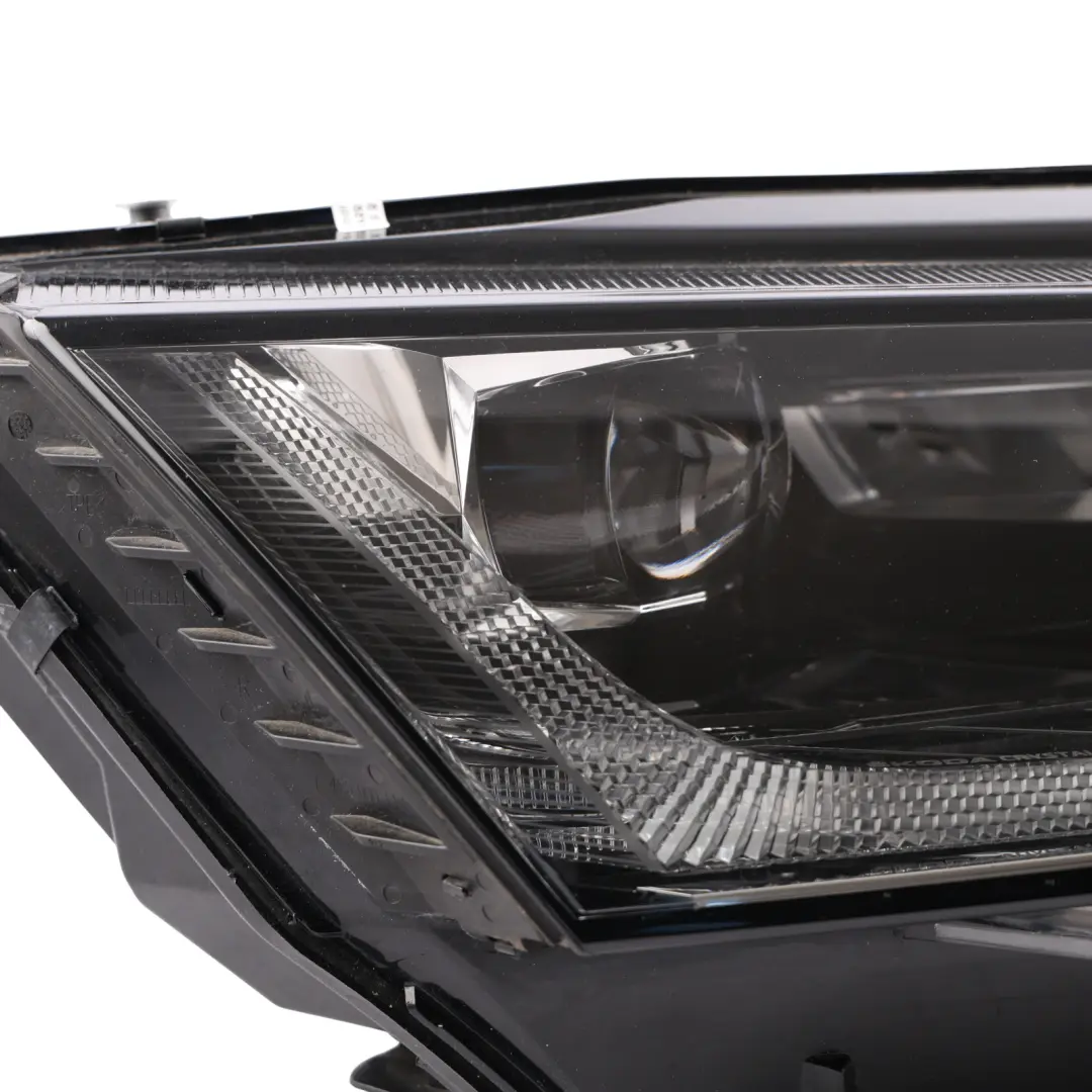 Mk4 Headlight LED Head Lamp Front Right O/S to Skoda Octavia with Part number 5E4941016A Skoda Octavia Mk4 Headlight LED Head Lamp Front Right O/S - SKU RHD-5E4941016A - Part number 5E4941016A