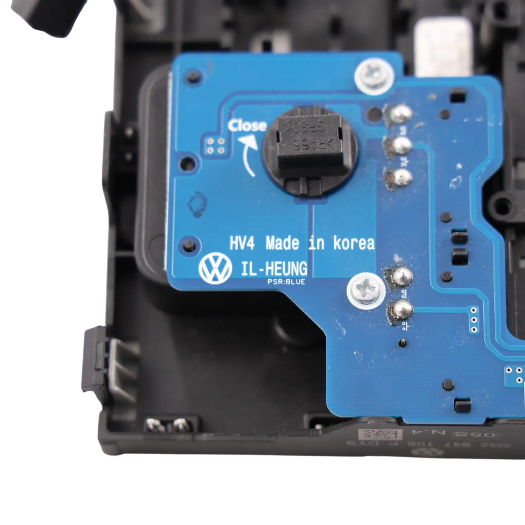 3V Headliner Courtesy Interior Reading Light Lamp to Skoda Superb with Part number 5G2947105P Skoda Superb 3V Headliner Courtesy Interior Reading Light Lamp - SKU RHD-5G2947105P - Part number 5G2947105P