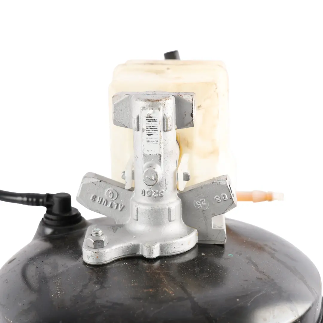 Brake Servo Master Cylinder Brake Booster Unit to Land Rover L319 with Part number 5H32-7B464-BC Land Rover L319 Brake Servo Master Cylinder Brake Booster Unit - SKU RHD-5H32-7B464-BC - Part number 5H32-7B464-BC