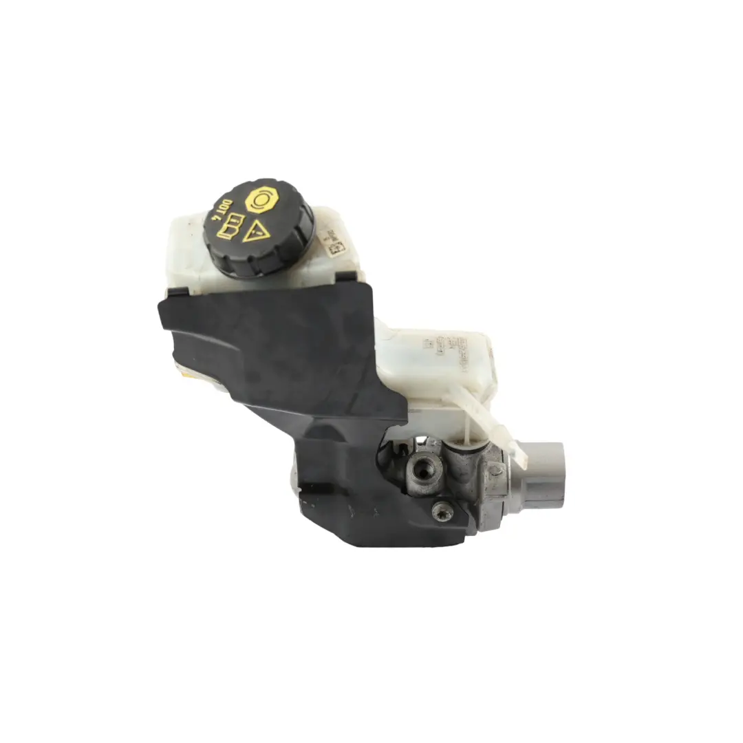 Mk3 Brake Master Cylinder Tank Reservoir to Skoda Superb with Part number 5Q2611301H Skoda Superb Mk3 Brake Master Cylinder Tank Reservoir - SKU RHD-5Q2611301H-1 - Part number 5Q2611301H