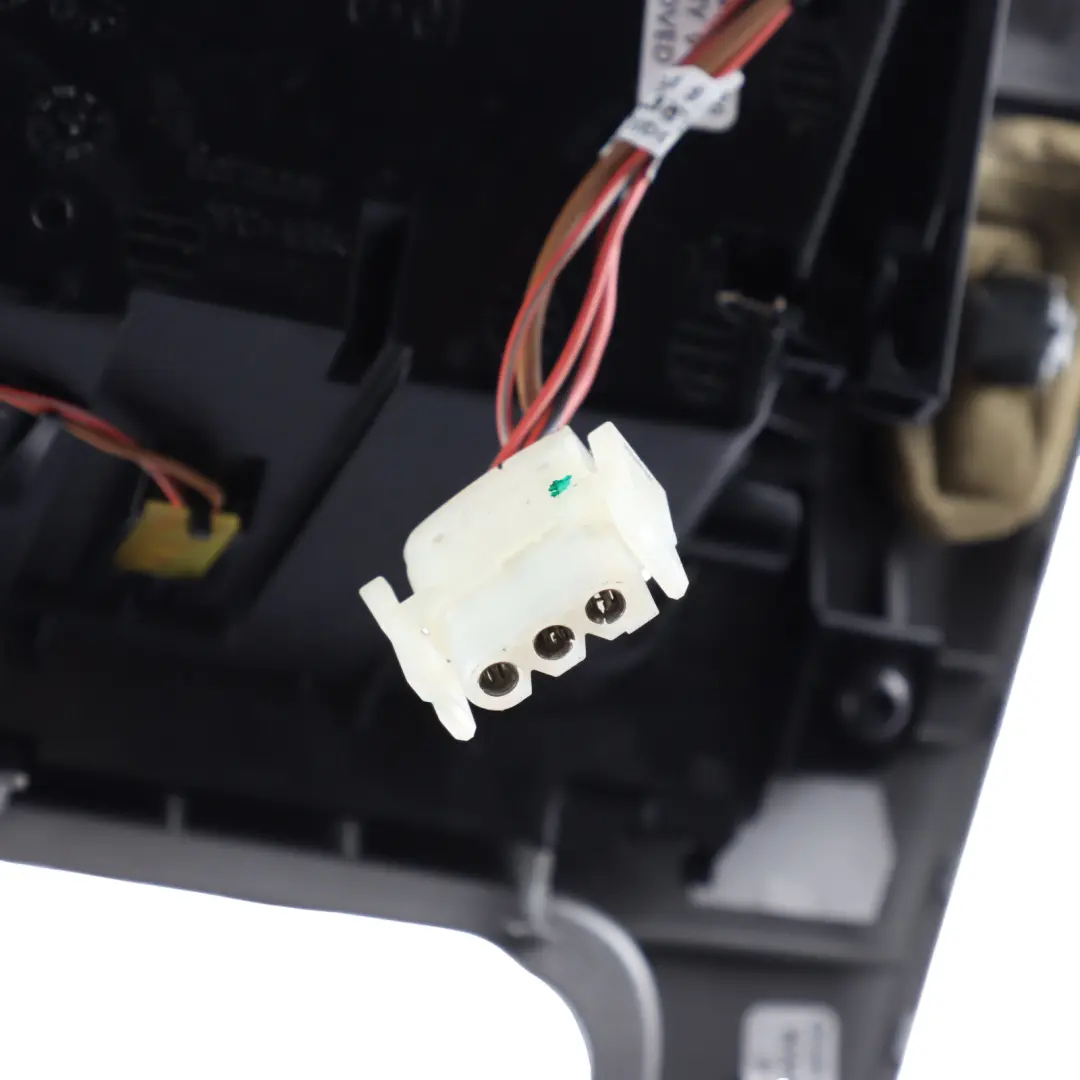 Centre Console Trim Ashtray Gear Surround Titan 90 to BMW 3 Series E90 E91 Cover with Part number 6970136 BMW 3 Series E90 E91 Cover Centre Console Trim Ashtray Gear Surround Titan 90 - SKU RHD-6970136-9 - Part number 6970136