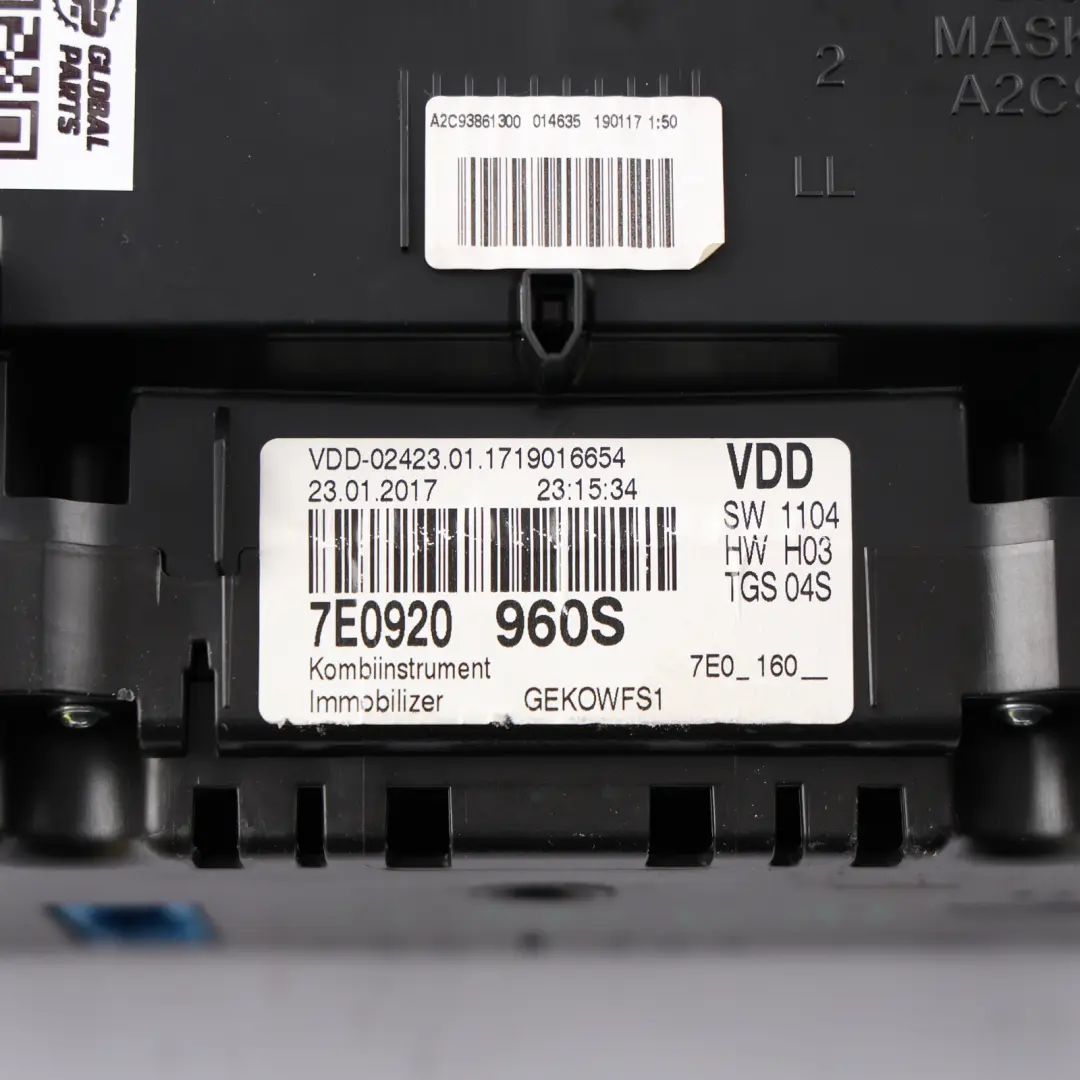 VW Transporter T6 Instrument Cluster Speedometer Speedo Diesel Manual - SKU RHD-7E0920960S - Part number 7E0920960S