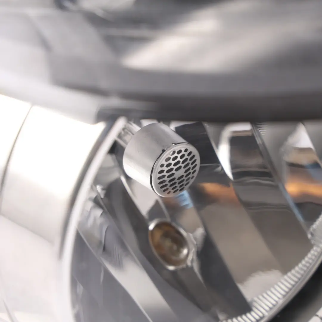 Volkswagen Transporter T5 Front Headlight Headlamp Halogen Right O/S - SKU RHD-7E2941016B - Part number 7E2941016B