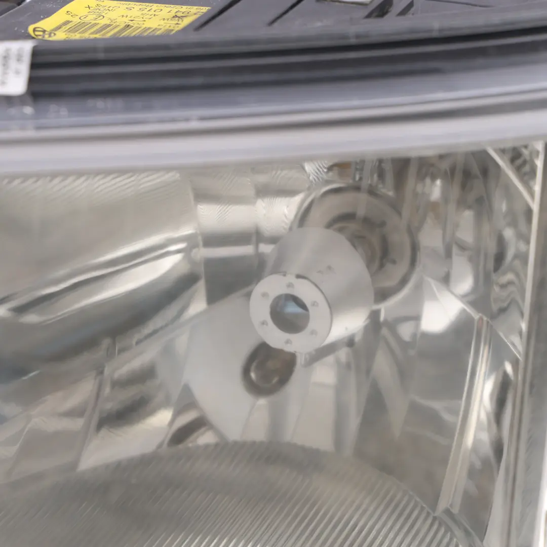 Headlight Headlamp Front Right O/S to VW Volkswagen Transporter T5 with Part number 7H2941015S VW Volkswagen Transporter T5 Headlight Headlamp Front Right O/S - SKU RHD-7H2941015S - Part number 7H2941015S