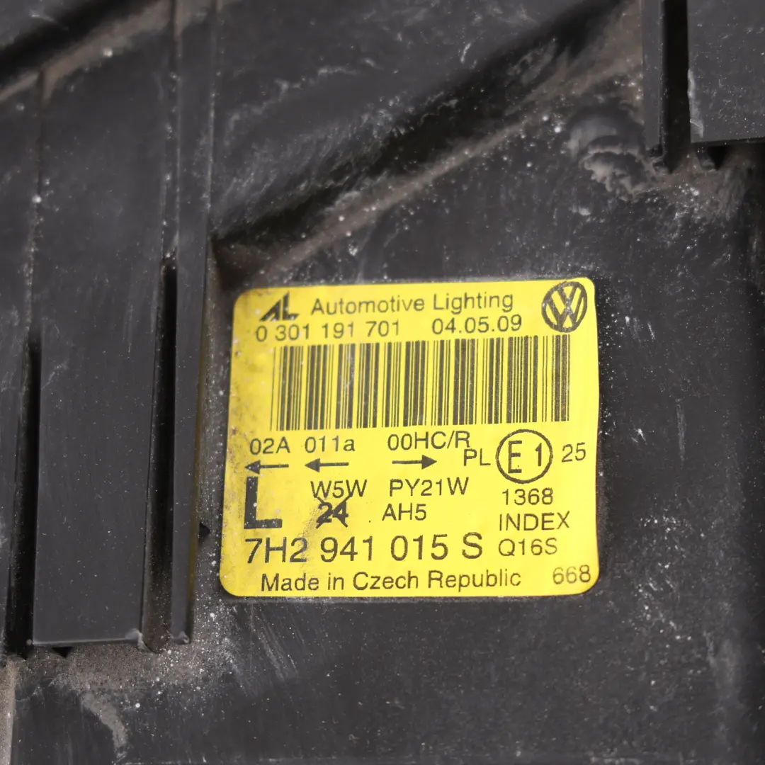 Headlight Headlamp Front Right O/S to VW Volkswagen Transporter T5 with Part number 7H2941015S VW Volkswagen Transporter T5 Headlight Headlamp Front Right O/S - SKU RHD-7H2941015S - Part number 7H2941015S