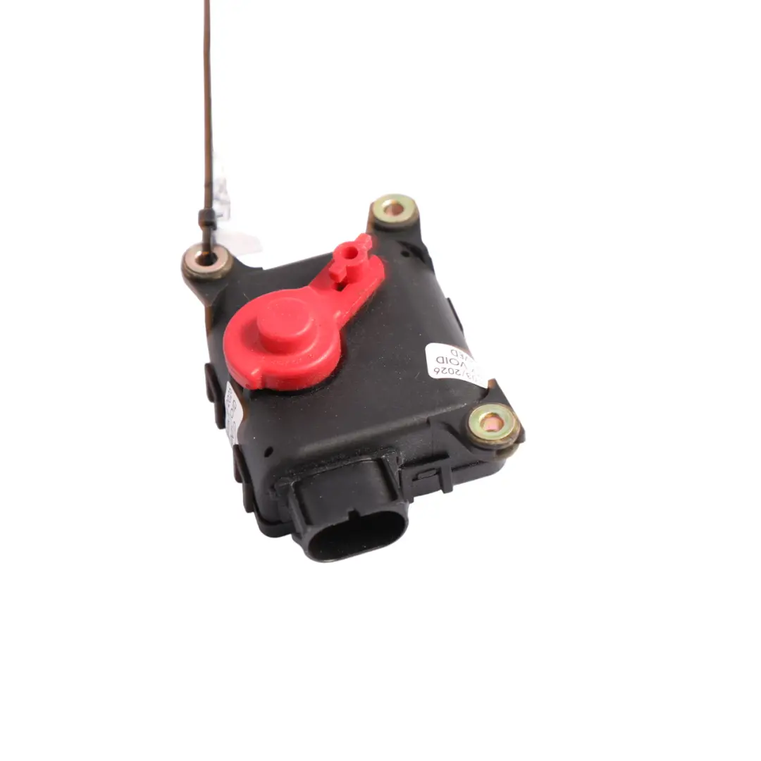 Heater Flap Motor Actuator Control Unit to Porsche Carrera 996 with Part number 8D2820511D Porsche Carrera 996 Heater Flap Motor Actuator Control Unit - SKU RHD-8D2820511D - Part number 8D2820511D
