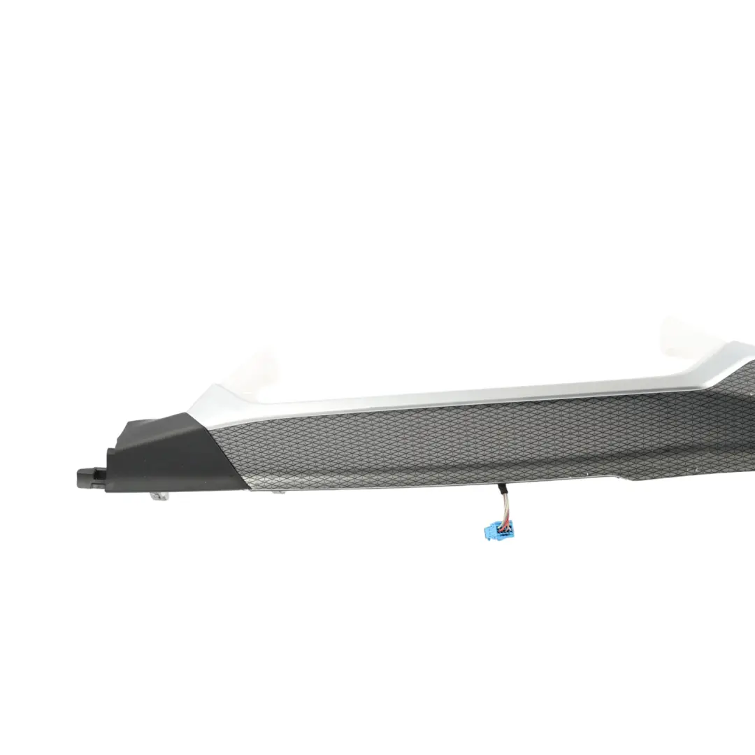 Dashboard Trim Strip Passenger Side Aluminium Rhombicle to BMW G20 LCI G22 with Part number 9625718 BMW G20 LCI G22 Dashboard Trim Strip Passenger Side Aluminium Rhombicle - SKU RHD-9625718 - Part number 9625718