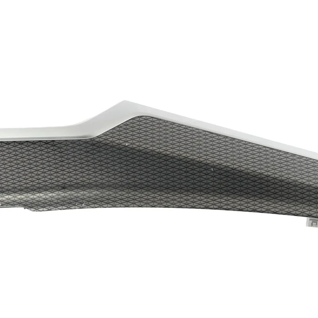 Dashboard Trim Strip Passenger Side Aluminium Rhombicle to BMW G20 LCI G22 with Part number 9625718 BMW G20 LCI G22 Dashboard Trim Strip Passenger Side Aluminium Rhombicle - SKU RHD-9625718 - Part number 9625718