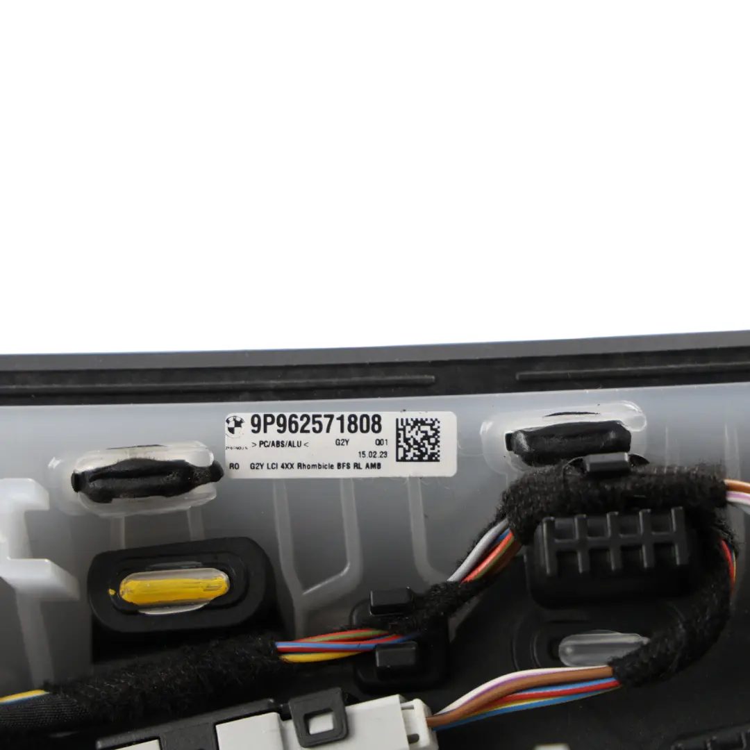 BMW G20 LCI G22 Dashboard Trim Strip Passenger Side Aluminium Rhombicle - SKU RHD-9625718 - Part number 9625718