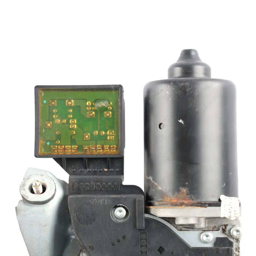 Front Windshield Wiper Motor Linkage Mechanism to Mercedes W168 with Part number A1688240405 Mercedes W168 Front Windshield Wiper Motor Linkage Mechanism - SKU RHD-A1688240405-1 - Part number A1688240405