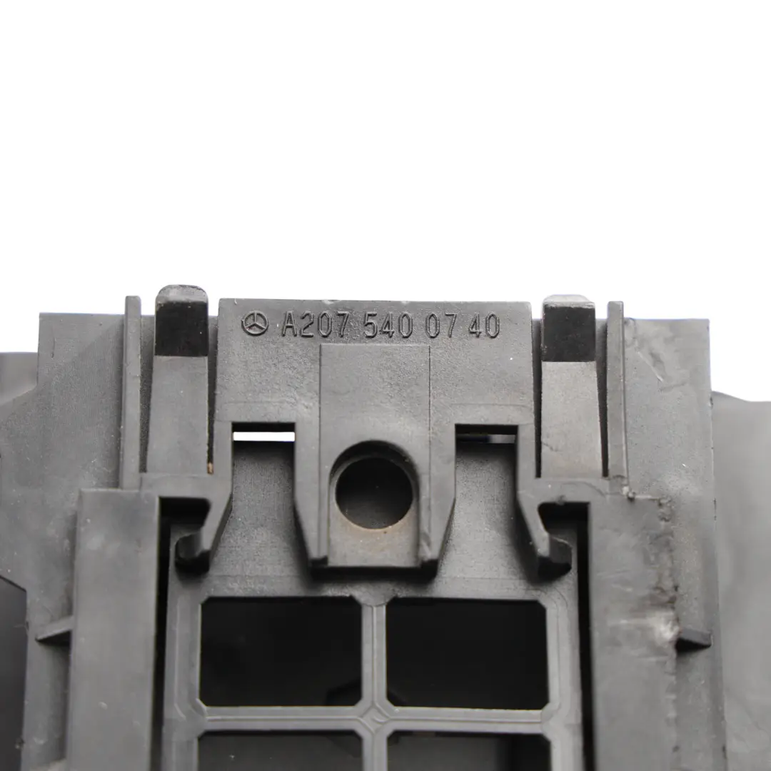 Front Fuse Box Relay SAM Control Module Unit to Mercedes W204 C207 with Part number A2075402750 Mercedes W204 C207 Front Fuse Box Relay SAM Control Module Unit - SKU RHD-A2075402750-1 - Part number A2075402750