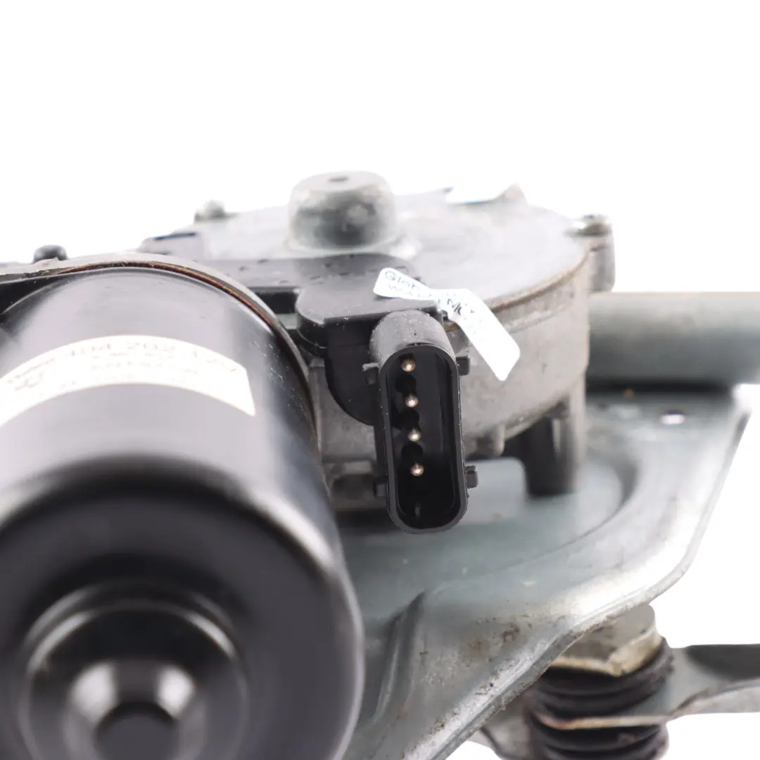 Windscreen Window Wiper Motor Linkage Front to Range Rover L322 with Part number DKD000020 Range Rover L322 Windscreen Window Wiper Motor Linkage Front - SKU RHD-DKD000020 - Part number DKD000020