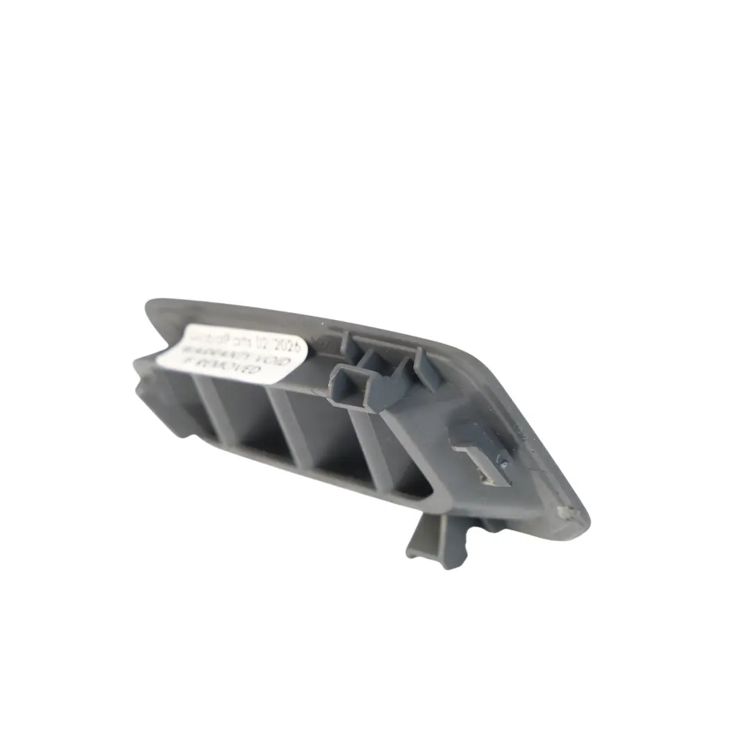 Dashboard Side Air Vent Front Right O/S to Land Rover Discovery L550 with Part number FK72-045G50-AB Land Rover Discovery L550 Dashboard Side Air Vent Front Right O/S - SKU RHD-FK72-045G50-AB - Part number FK72-045G50-AB