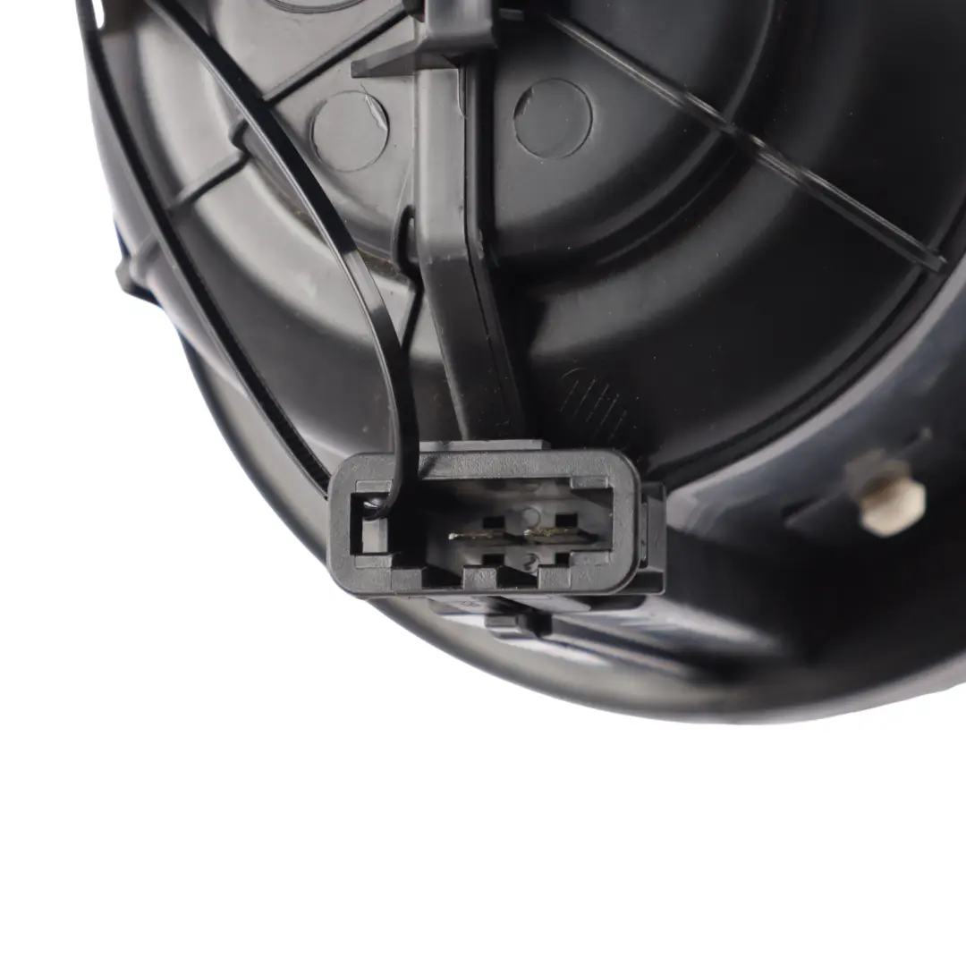 Land Rover Discovery Sport L550 Heater Motor Blower Fan 9415300 - SKU RHD-LR066918 - Part number LR066918