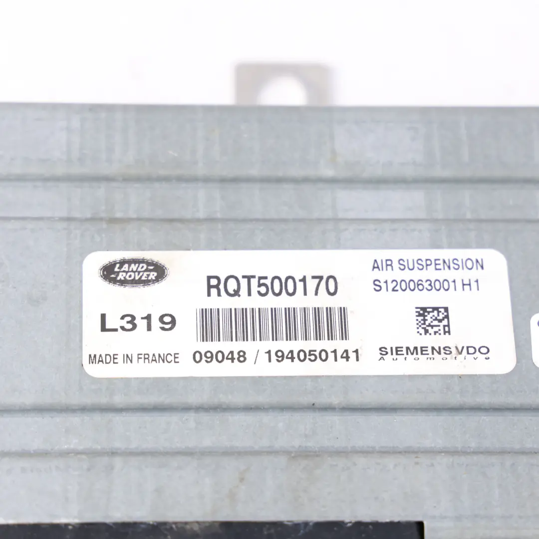 Module Commande Suspension Pneumatique ECU pour Land Rover Discovery 3 L319 à propos du numéro de pièce RQT500170 Land Rover Discovery 3 L319 Module Commande Suspension Pneumatique ECU - SKU RQT500170 - Numéro de pièce RQT500170