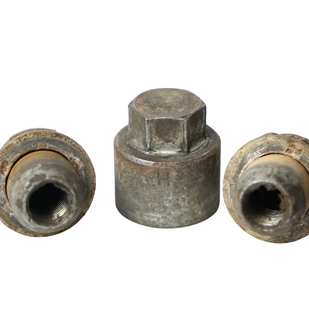 Land Rover L319 Pernos Rueda Antirrobo Tornillos Tuercas Juego X4 - SKU RRB500120 - Número de pieza RRB500120