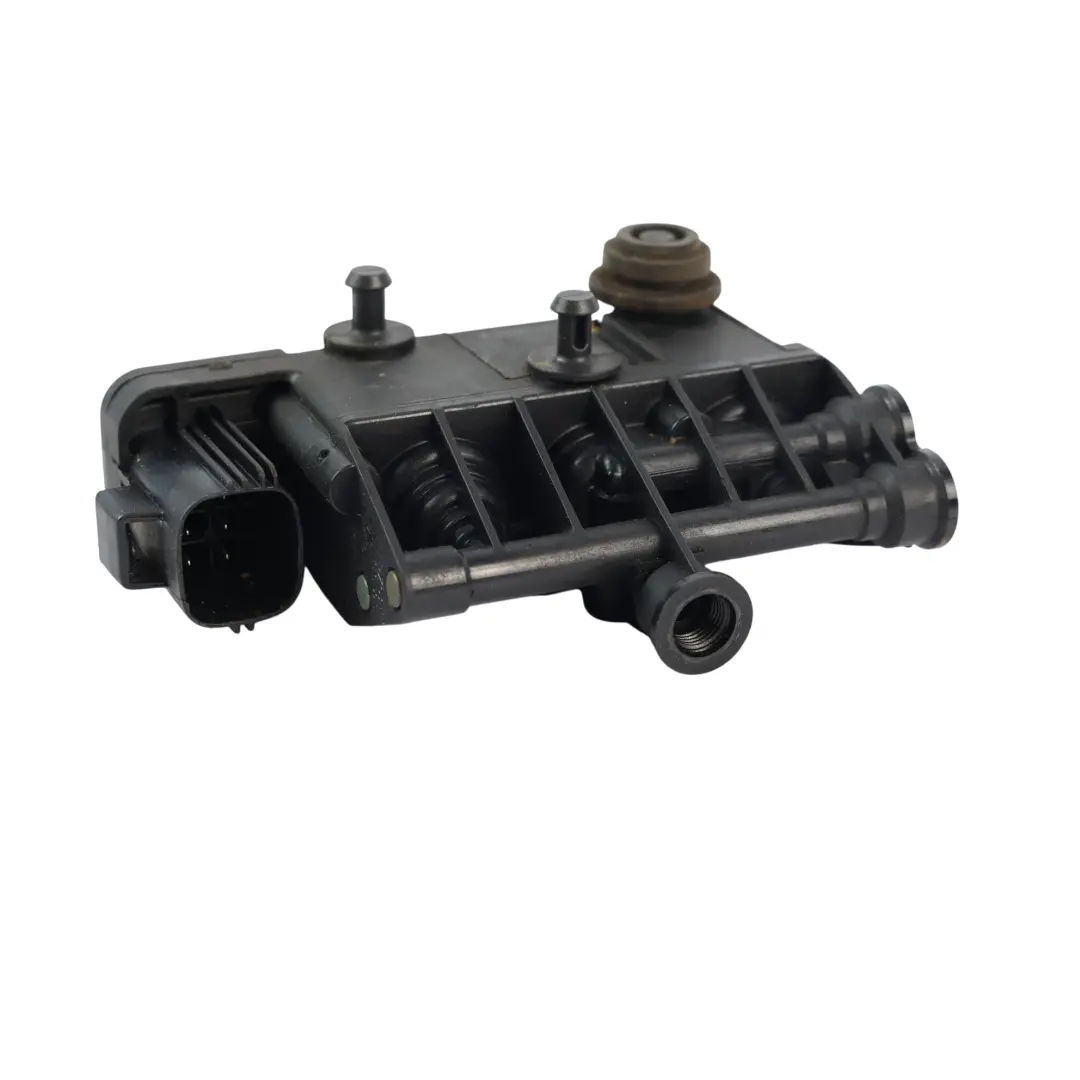 Sospensione Pneumatica Blocco Valvola Posteriore per Range Rover L322 con numero di parte RVH500050 Range Rover L322 Sospensione Pneumatica Blocco Valvola Posteriore - SKU RVH500050 - Numero di parte RVH500050