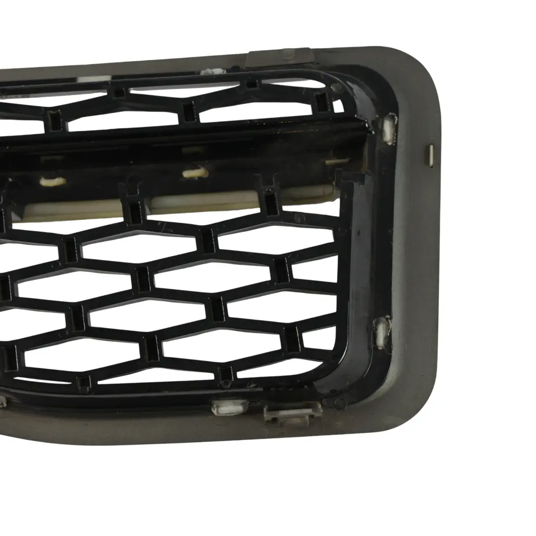 Land Range Rover Sport L320 Wing Vent Grille Fender Front Right - SKU SLR00151 - Numer Części SLR00151