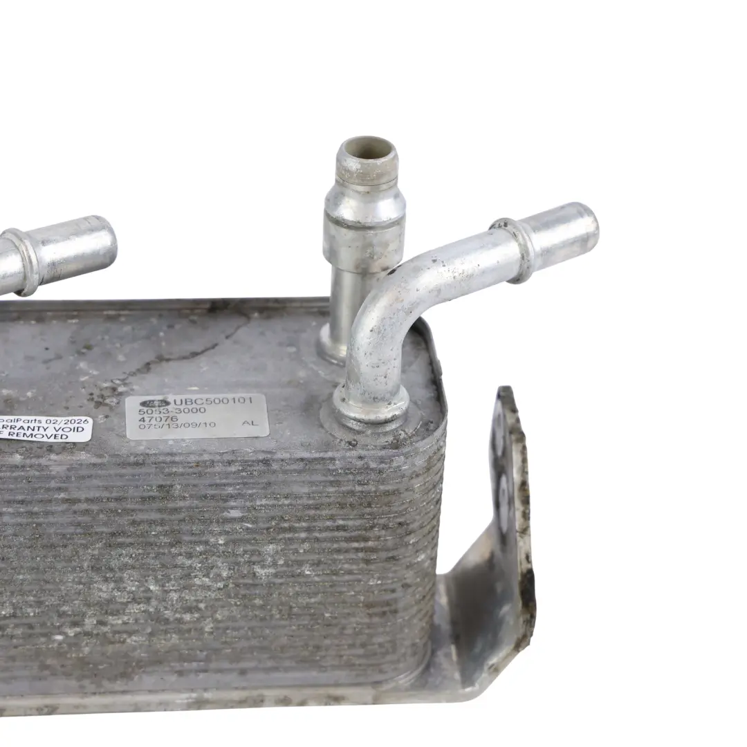 Radiatore Olio Trasmissione 3.0 Diesel per Land Rover Discovery 4 L319 con numero di parte UBC500101 Land Rover Discovery 4 L319 Radiatore Olio Trasmissione 3.0 Diesel - SKU UBC500101 - Numero di parte UBC500101