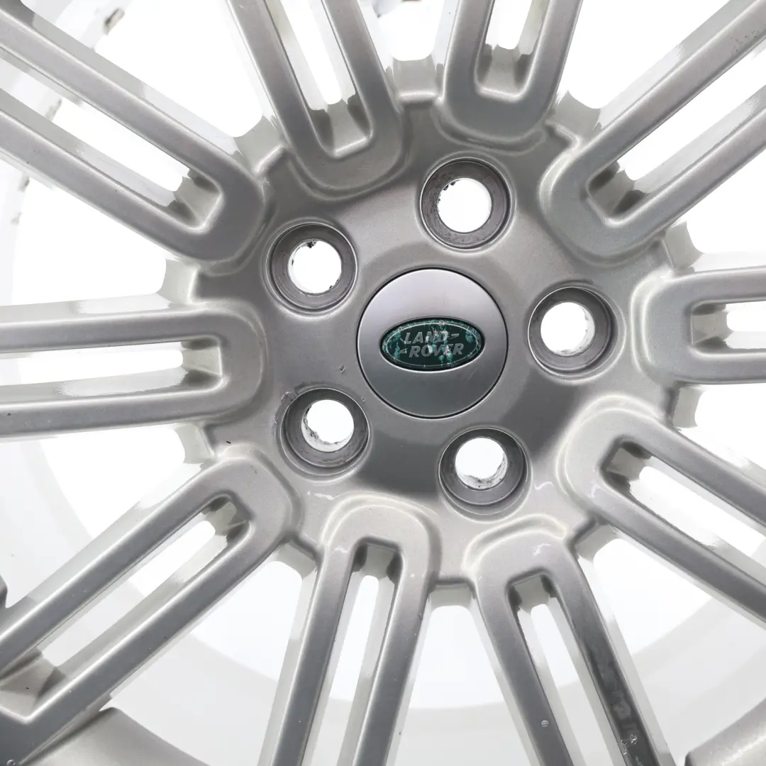 Alloy Rim 20" 8.5J ET:53 AM8H-221007-BA to Land Rover Discovery 4 L319 Silver Wheel with Part number VPLAW0003 Land Rover Discovery 4 L319 Silver Wheel Alloy Rim 20" 8.5J ET:53 AM8H-221007-BA - SKU VPLAW0003-3 - Part number VPLAW0003