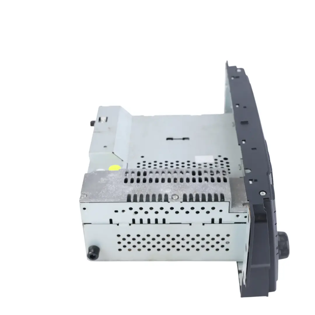 Radio Estéreo Con Reproductor De CD para Land Rover Discovery 3 L319 con número de pieza VUX500560 Land Rover Discovery 3 L319 Radio Estéreo Con Reproductor De CD - SKU VUX500560 - Número de pieza VUX500560