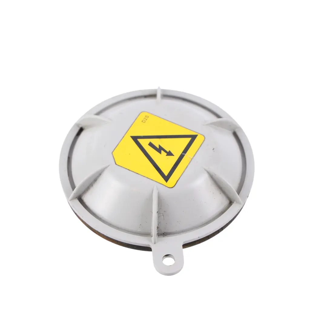 Faro Delantero Cubrebombilla Embellecedor para Land Rover Discovery 3 L319 con número de pieza XCA500060 Land Rover Discovery 3 L319 Faro Delantero Cubrebombilla Embellecedor - SKU XCA500060 - Número de pieza XCA500060