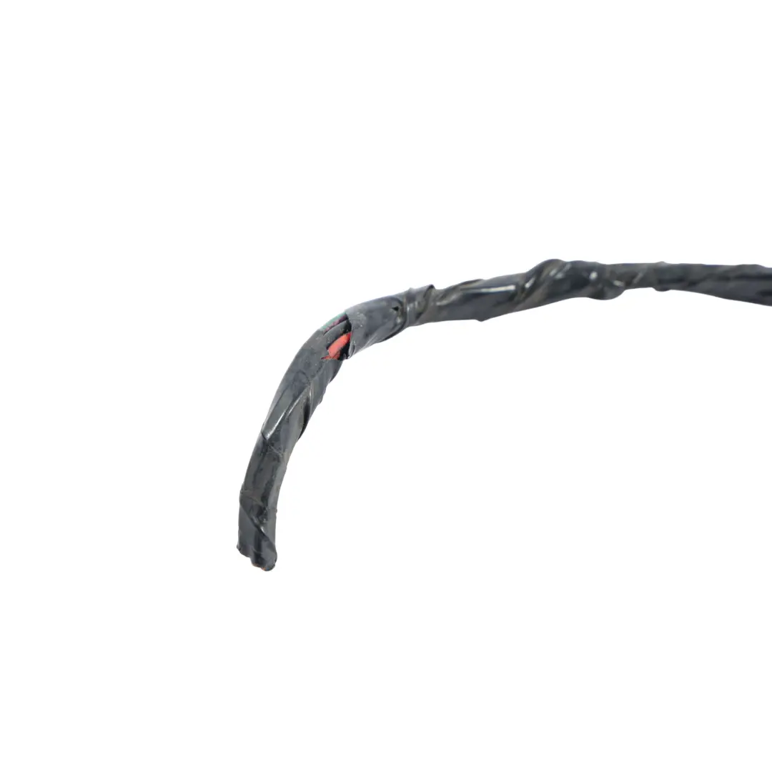 Tail Light Wiring Cable Left N/S to Land Rover Discovery 3 L319 Rear with Part number XFB000573 Land Rover Discovery 3 L319 Rear Tail Light Wiring Cable Left N/S - SKU XFB000573-2 - Part number XFB000573