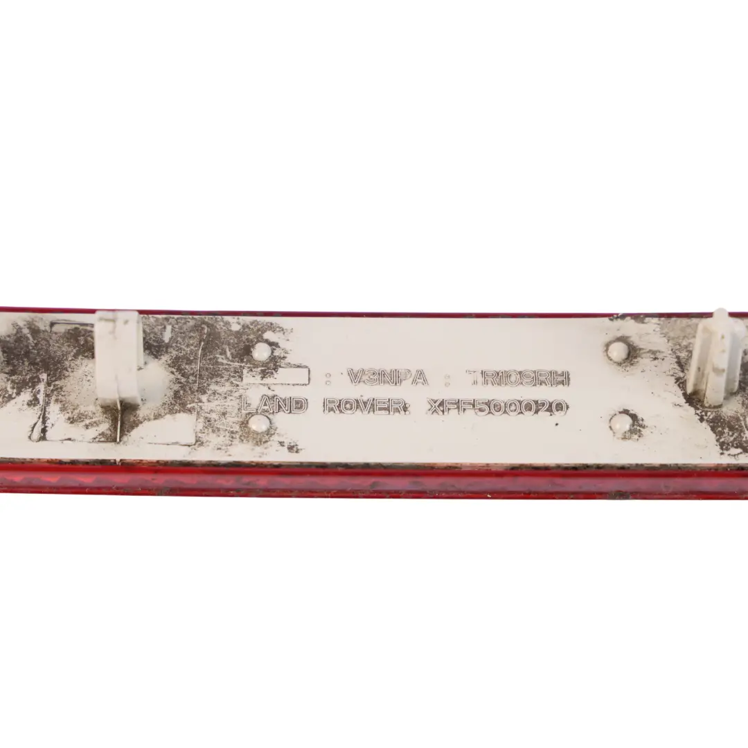 Luz Trasera Del Parachoques Derecha 5H22-13A568-AA para Land Rover Discovery 4 L319 con número de pieza XFF500020 Land Rover Discovery 4 L319 Luz Trasera Del Parachoques Derecha 5H22-13A568-AA - SKU XFF500020 - Número de pieza XFF500020