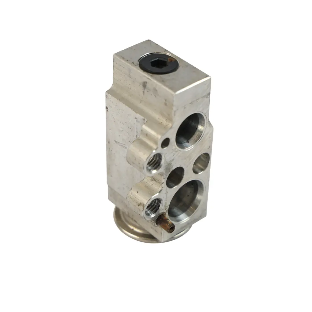 Audi A4 B8 A5 8T A/C Expansionsventil Klimaanlagenverdampfer TGK - SKU Y7556003 - Teilenummer Y7556003