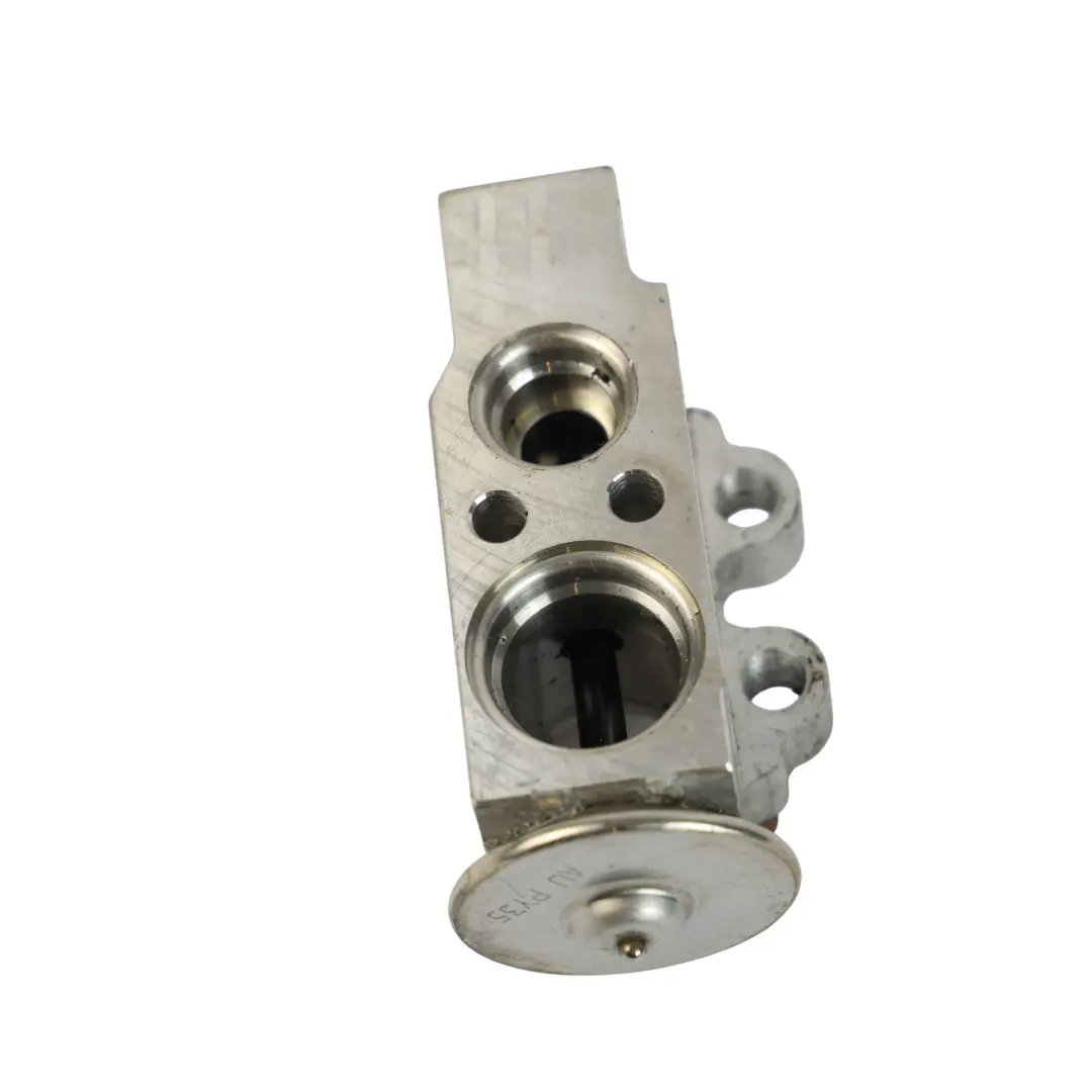 Audi A4 B8 A5 8T Détendeur De Climatisation Évaporateur TGK - SKU Y7556003 - Numéro de pièce Y7556003