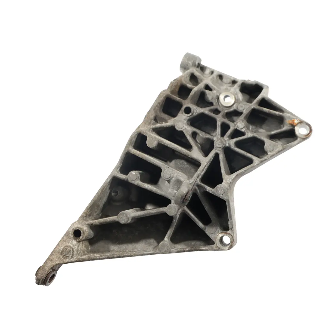 Range Rover Sport L320 Alternator Mount Holder Bracket 2.7 TDV6 - SKU YLU500390 - Part number YLU500390